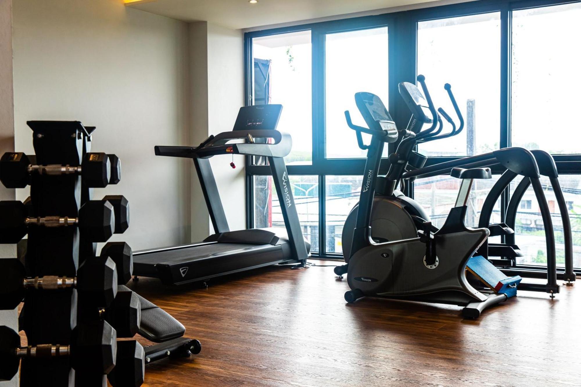 Tour De Phuket Hotel - Sha Plus タラーン エクステリア 写真