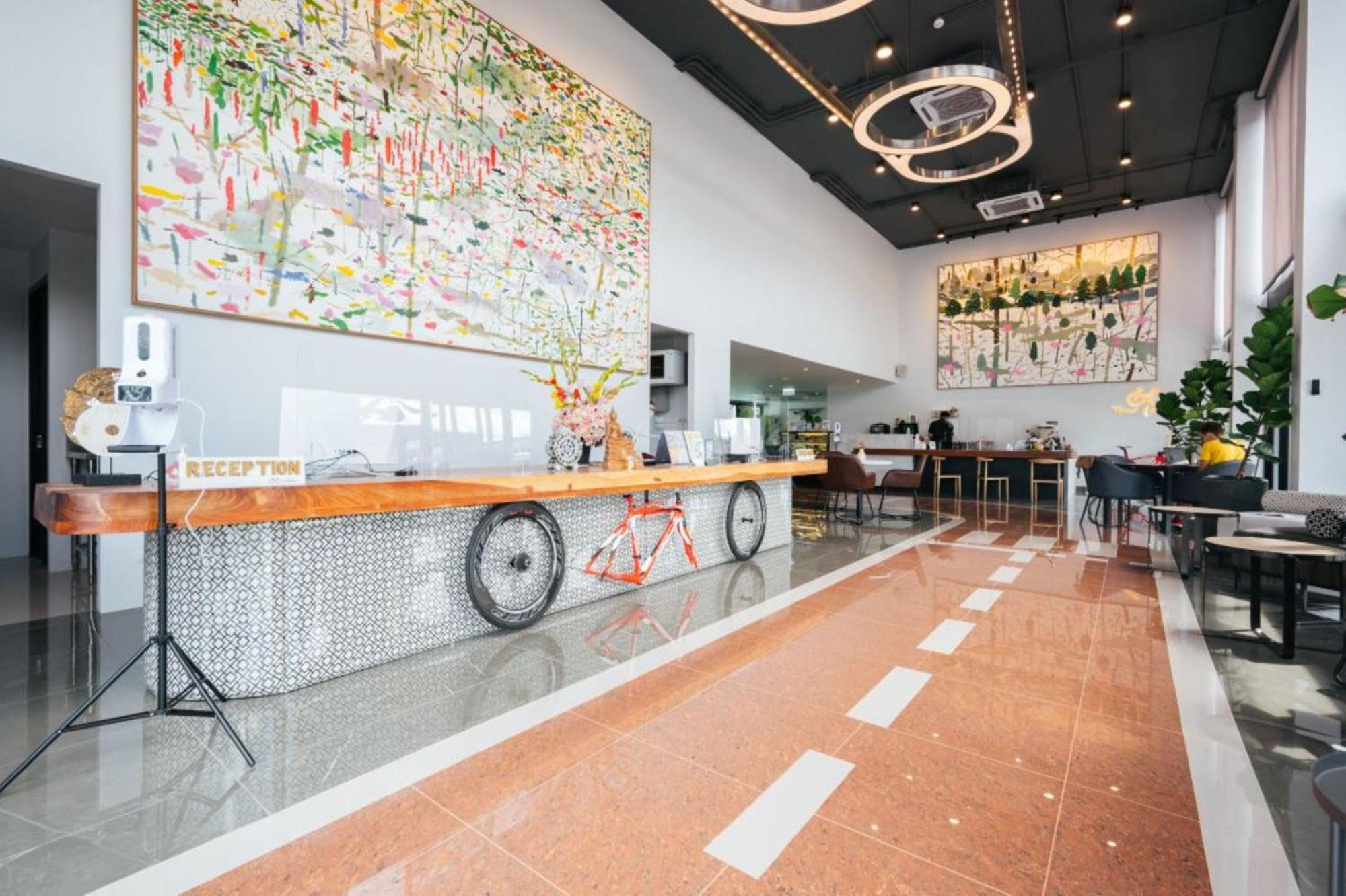 Tour De Phuket Hotel - Sha Plus タラーン エクステリア 写真